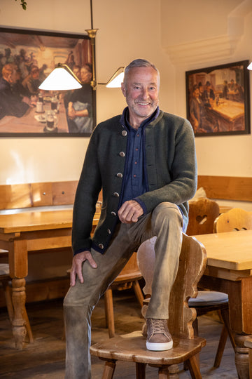 Strickjacke REICHENHALL tanne/marine